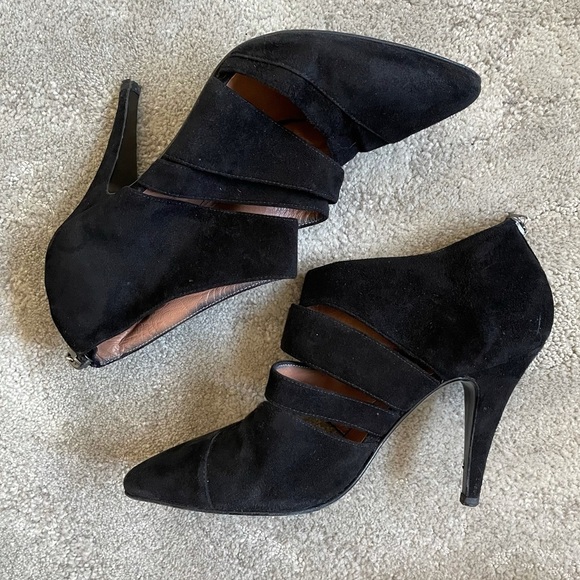 Sigerson Morrison Black Suede Cut Out Strappy Pump - Picture 3 of 12